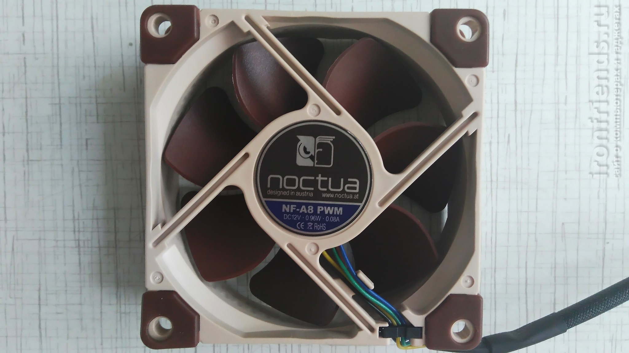 Вентилятор Noctua NF-A8 PWM