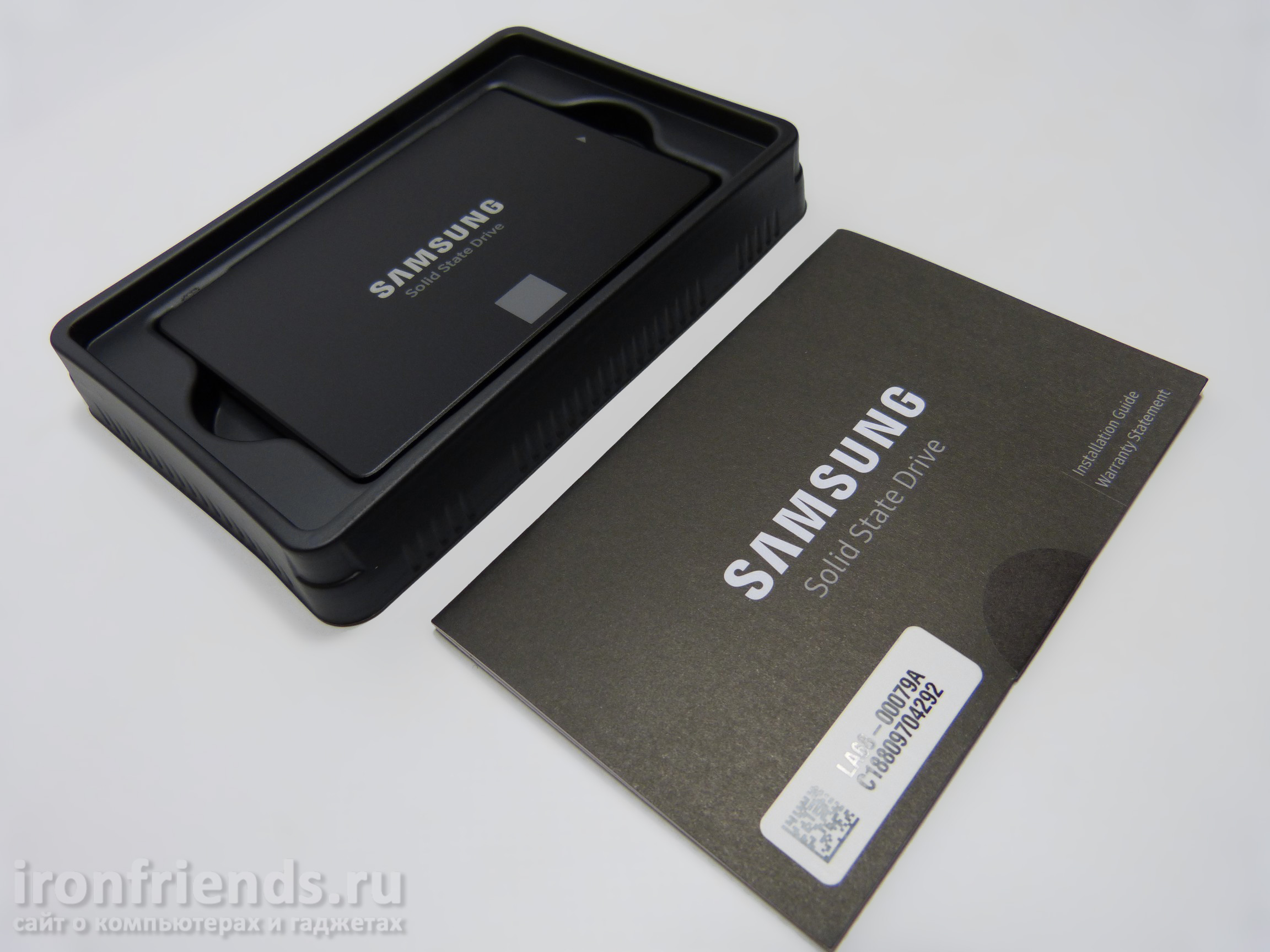 Комплектация Samsung 860 Evo