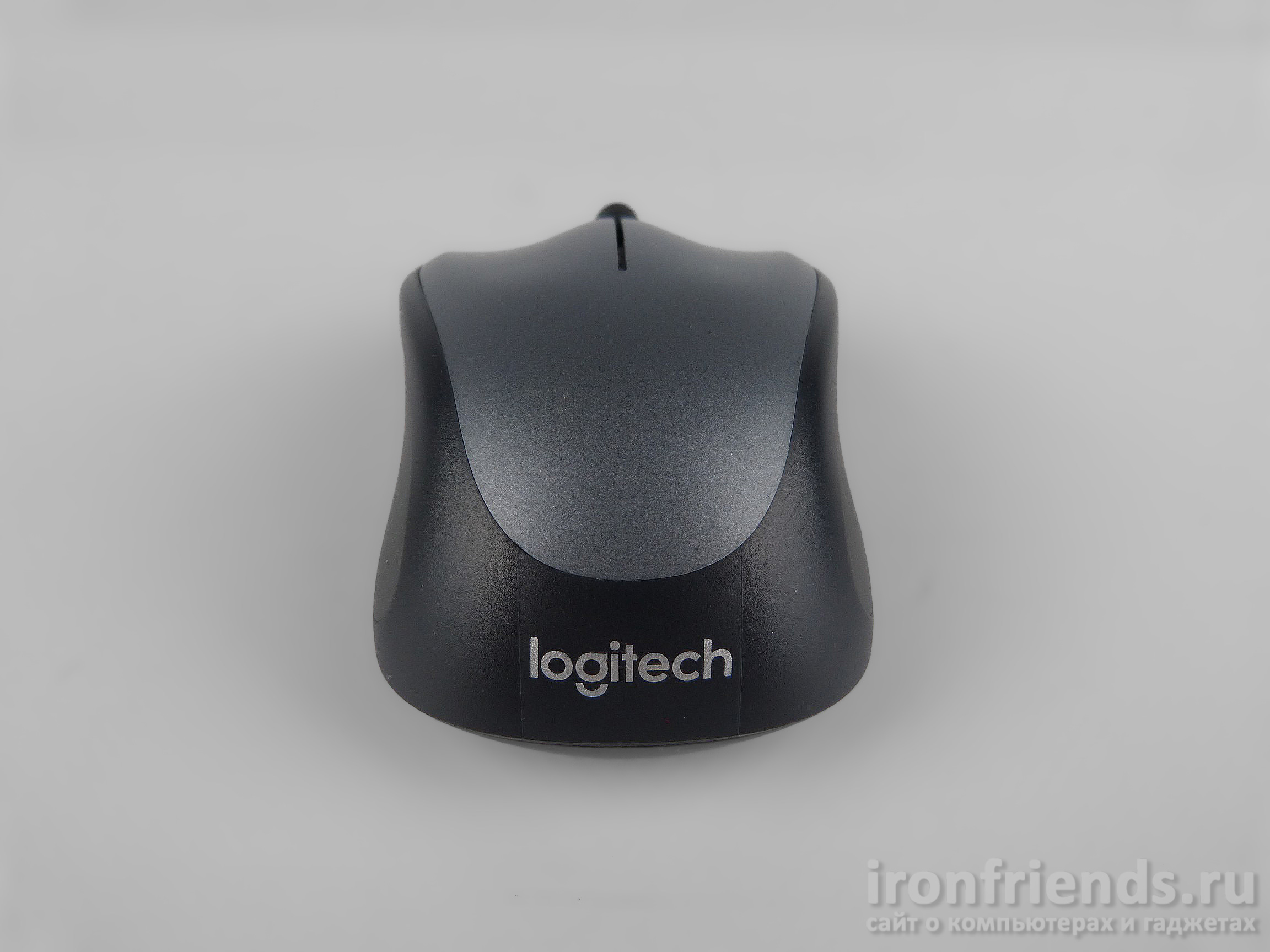 Мышь Logitech M235
